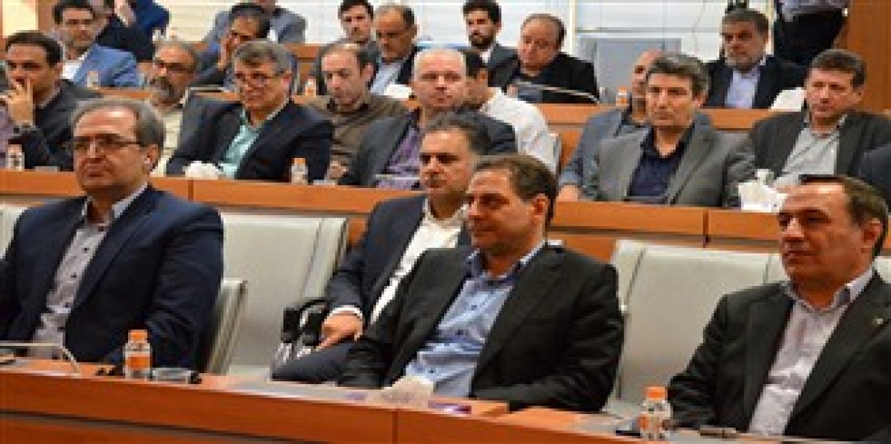 مهندس جعفرپور: پیمانکاران فیبرنوری تهران سرمایه اصلی شرکت هستند مهندس جعفرپور: پیمانکاران فیبرنوری تهران سرمایه اصلی شرکت هستند